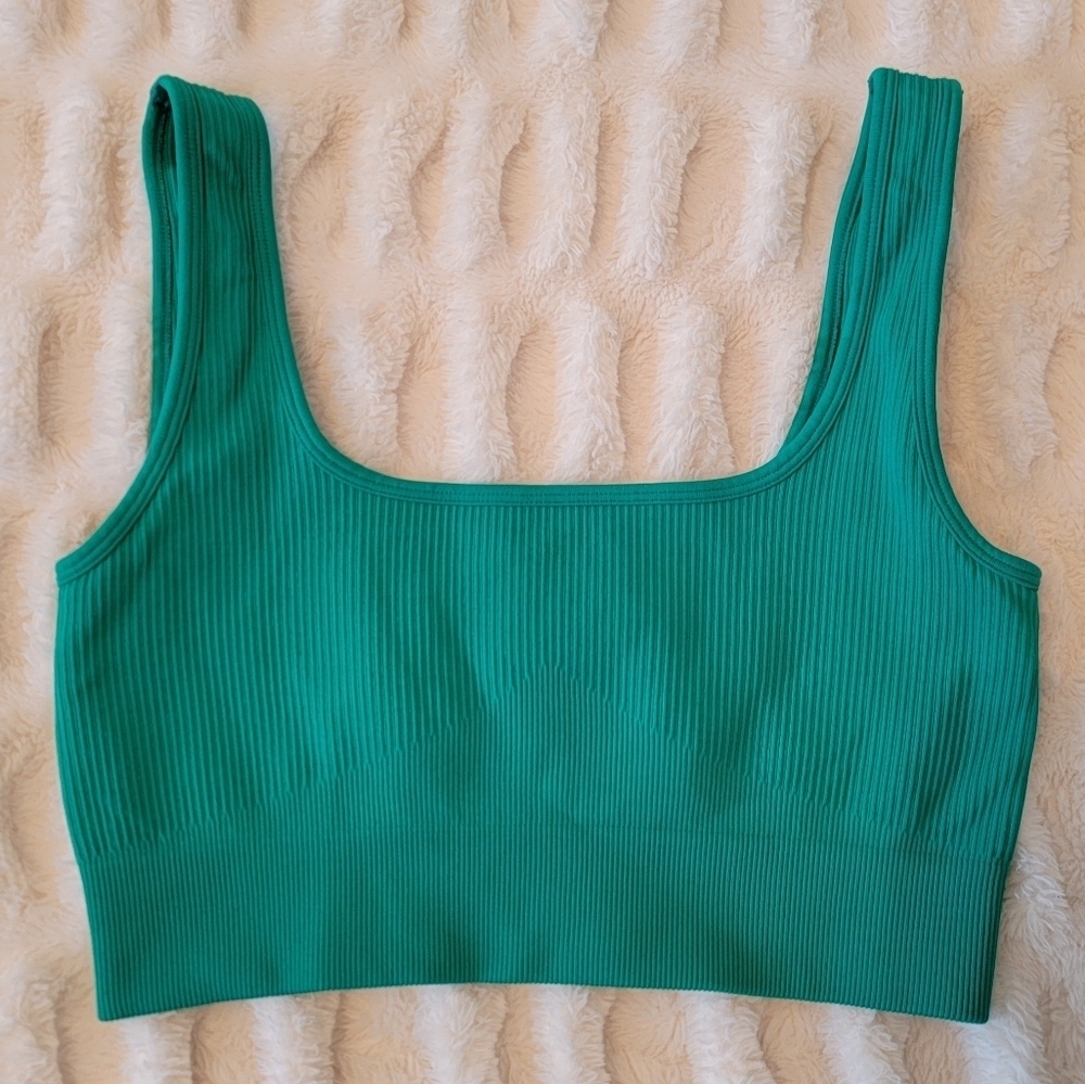 OQQ Green Ribbed Stretch Workout Top/Bra